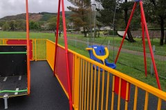 accessible-swing-4